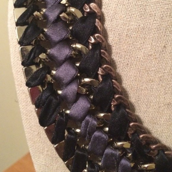 [Stella and Dot] Tempest Statement Necklace - Picture 12 of 13